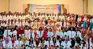 ময়মনসিংহ মেডিকেলে ইন্টার্ন চিকিৎসকদের শপথ ও ইনডাকসন ট্রেনিং অনুষ্ঠিত